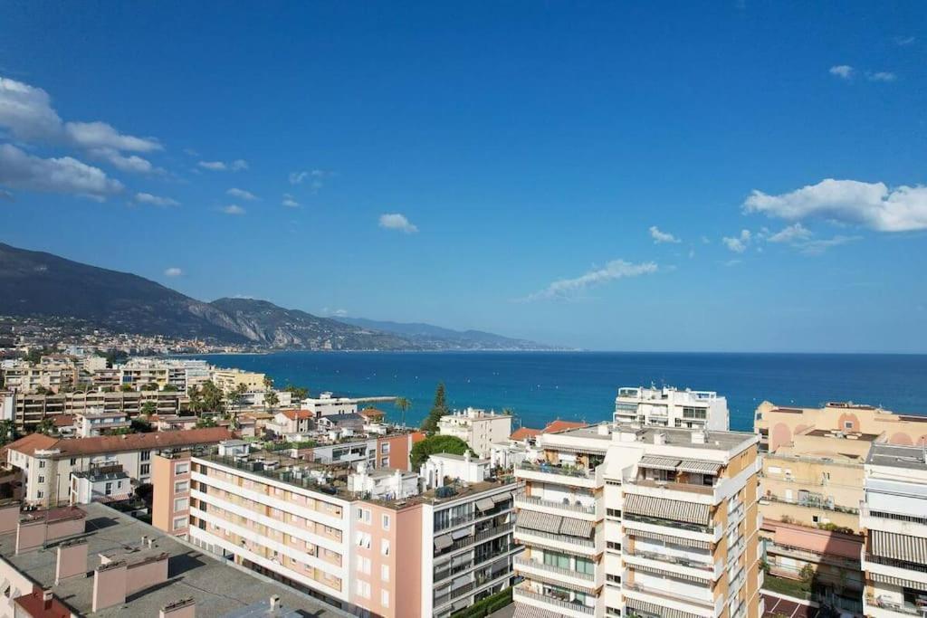 Appartement T2 En Bord De Mer Roquebrune-Cap-Martin Luaran gambar