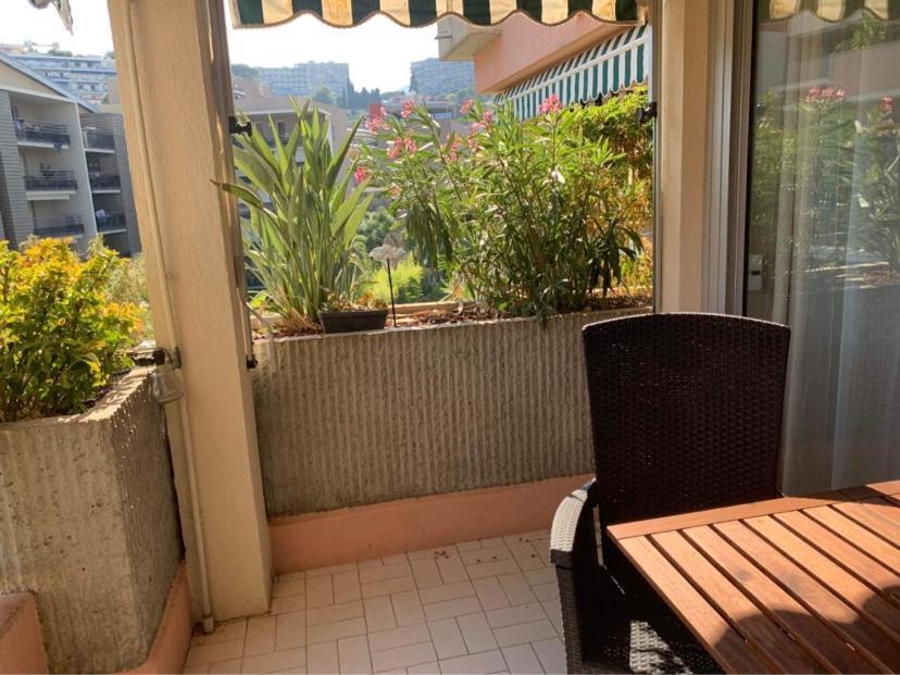 Appartement T2 En Bord De Mer Roquebrune-Cap-Martin Luaran gambar