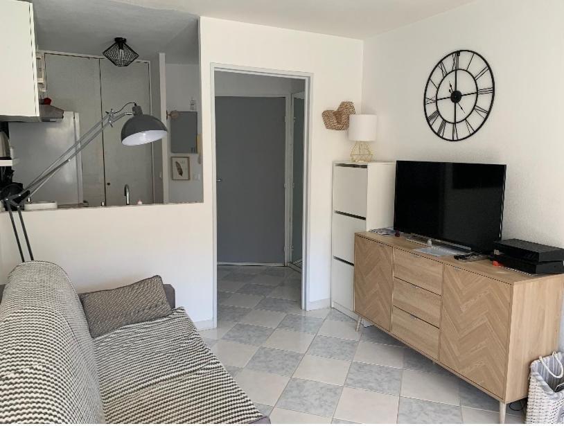 Appartement T2 En Bord De Mer Roquebrune-Cap-Martin Luaran gambar